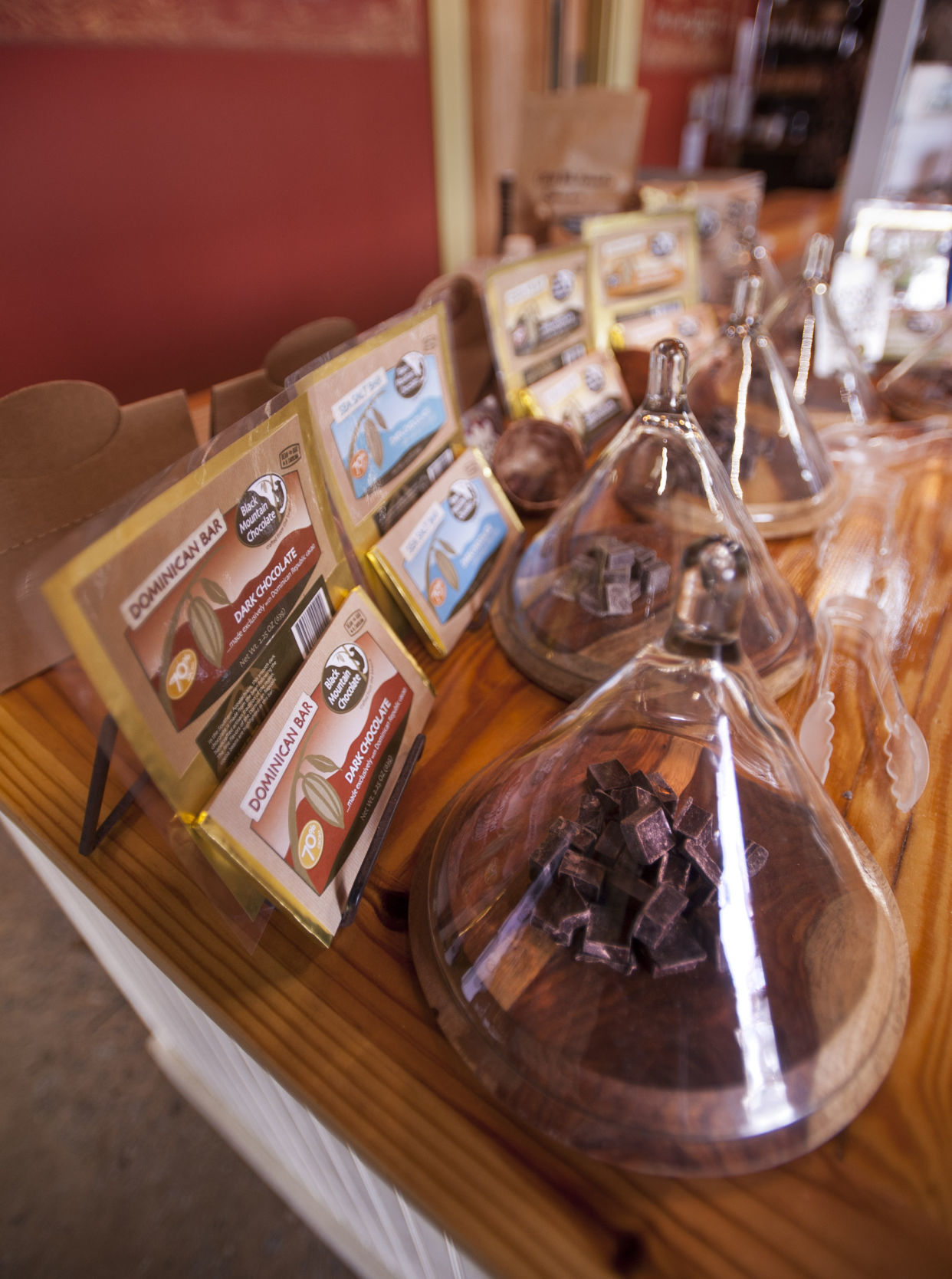 BLACK MOUNTAIN CHOCOLATE